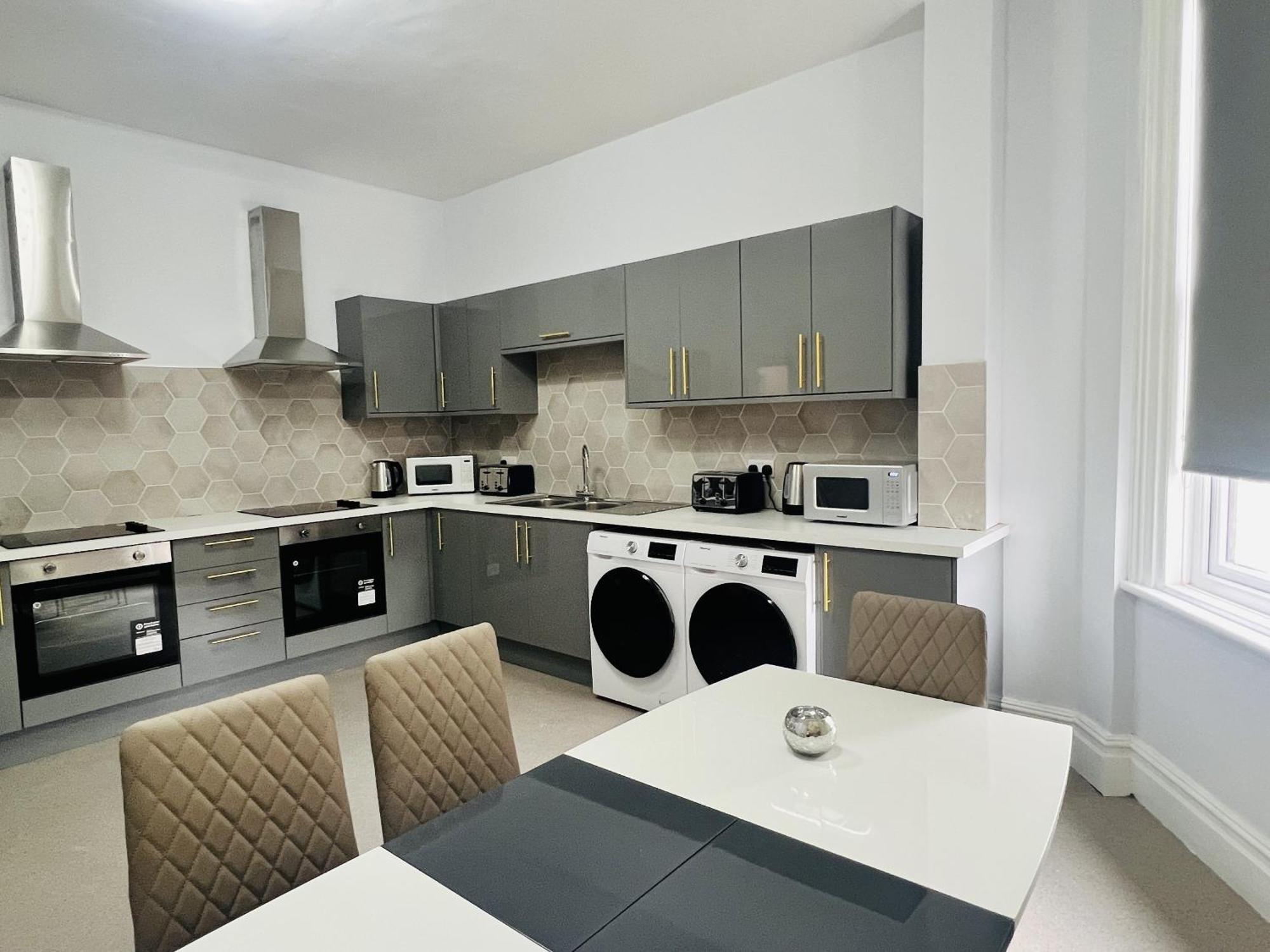 One Battison - Affordable Rooms, Suites & Studios In Stoke On Trent מראה חיצוני תמונה