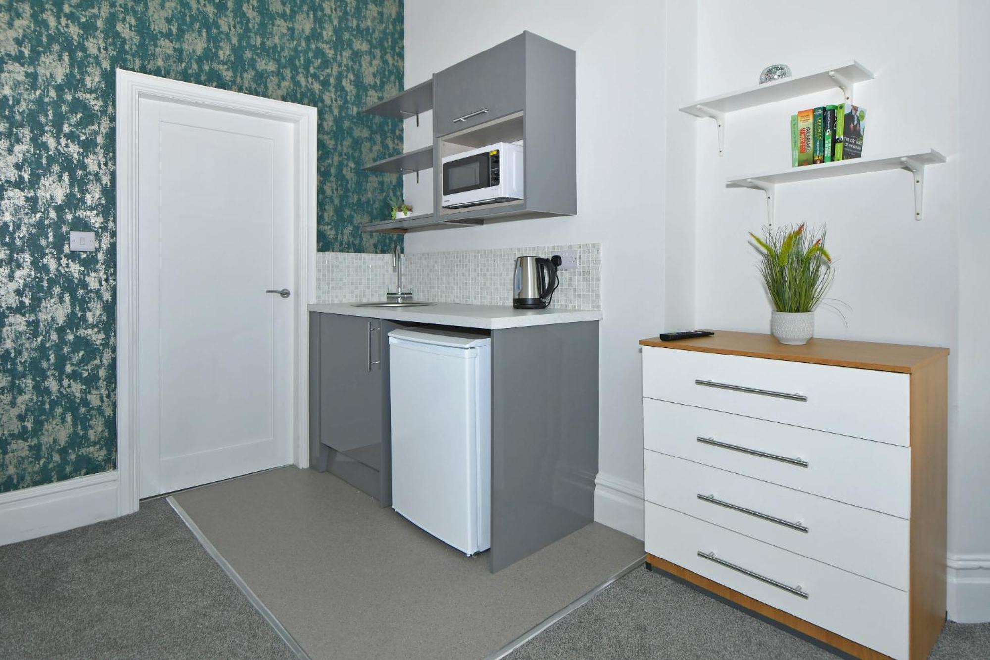 One Battison - Affordable Rooms, Suites & Studios In Stoke On Trent מראה חיצוני תמונה